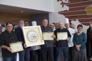 découvrez les célébrations inoubliables de l'été 2025, ponctuées par la délicieuse douceur du kouign amann. plongez dans une expérience estivale riche en festivités et en saveurs bretonnes qui raviront tous vos sens.