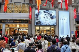 découvrez comment apple fait son grand retour sur le marché chinois, ses nouvelles stratégies et l'impact sur l'industrie technologique en chine.