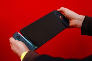 découvrez pourquoi la switch 2 suscite l'engouement malgré un nombre limité d'échanges, et analysez les raisons de son succès auprès des joueurs.